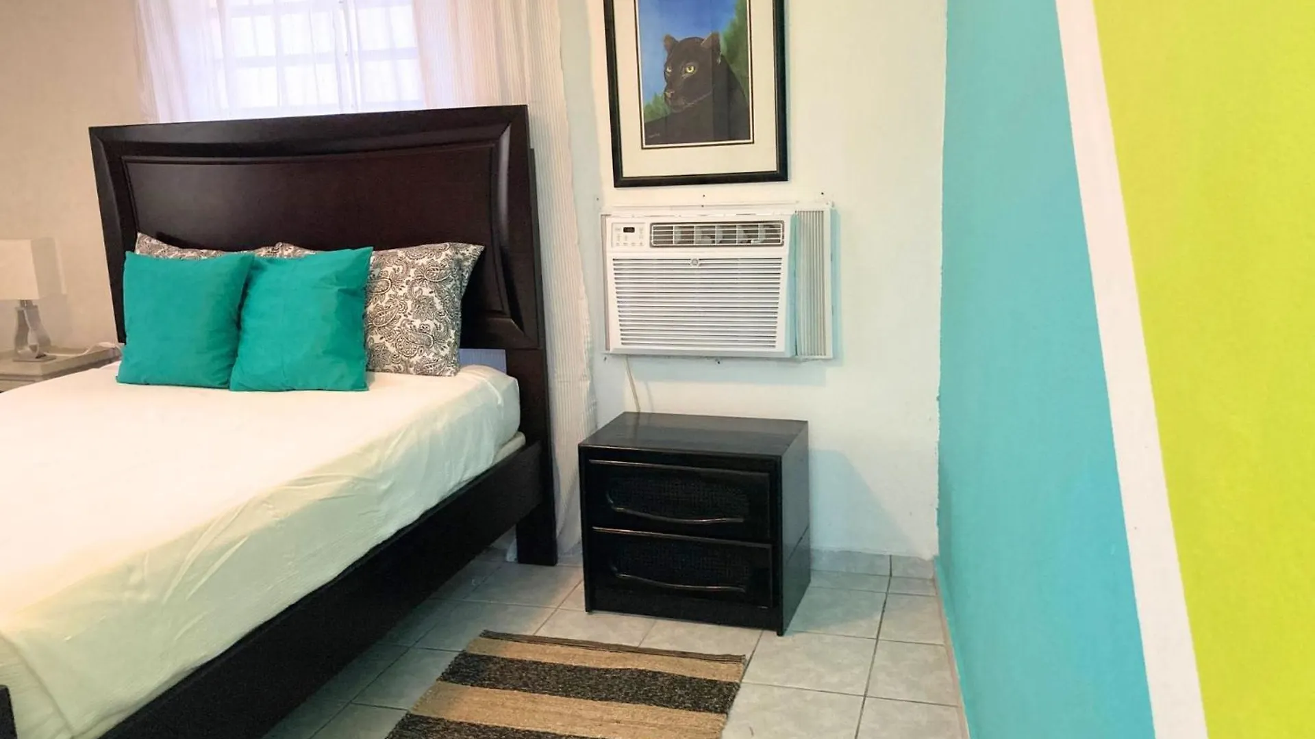 Casa Lima In Villa Palmeras San Juan Holiday home